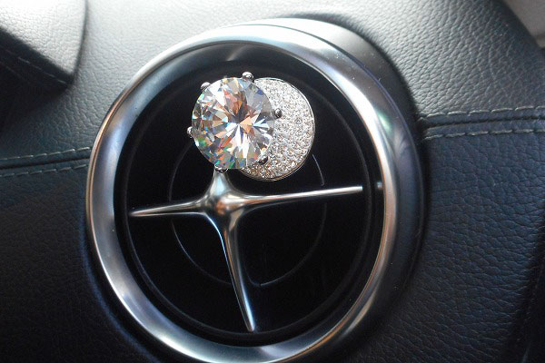 �� �F���� ���Ē� �_�C�������h �S�[�W���X 