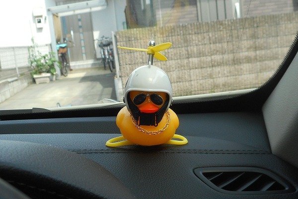 どこでもくっ付き音が鳴って光るアヒル ホワイト 自動車 車 カーエアコン