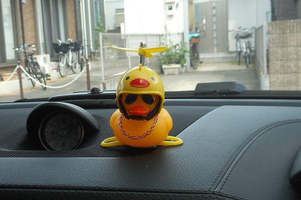 どこでもくっ付き音が鳴って光るアヒル イエロー 自動車 車 カーアクセサリー