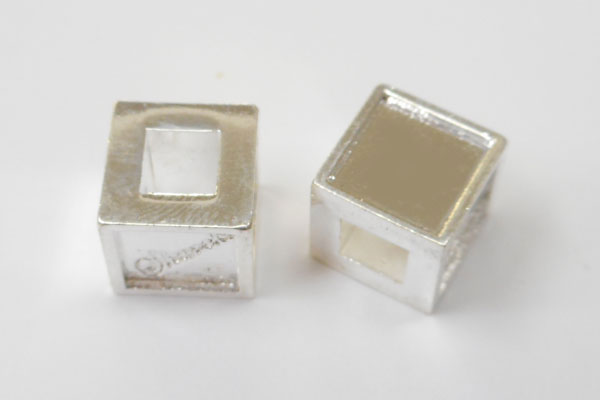 SHAREKI チャーム芯(ロンデル) 四角形 スクエア 10mmx10mmx10mm