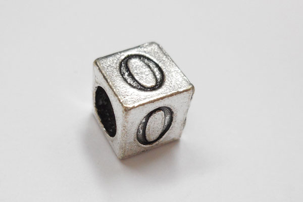 SHAREKI チャーム芯(ロンデル) 数字-0 5.0mmx15.0mm 穴:4.5mm