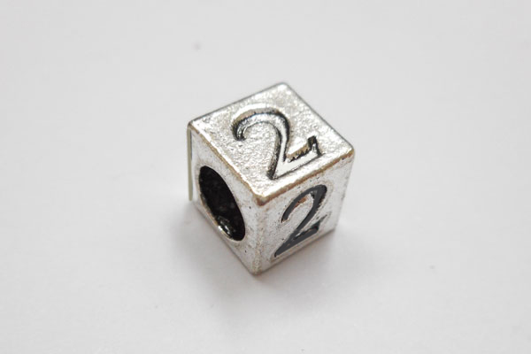 SHAREKI チャーム芯(ロンデル) 数字-2 5.0mmx15.0mm 穴:4.5mm