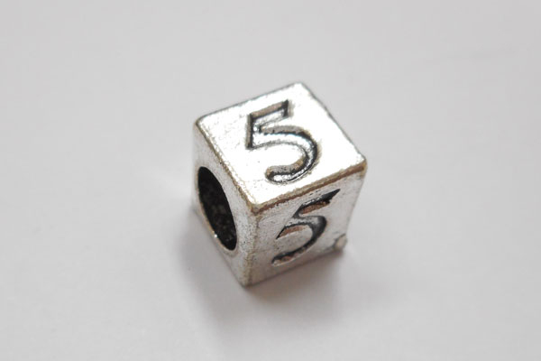 SHAREKI チャーム芯(ロンデル) 数字-5 5.0mmx15.0mm 穴:4.5mm